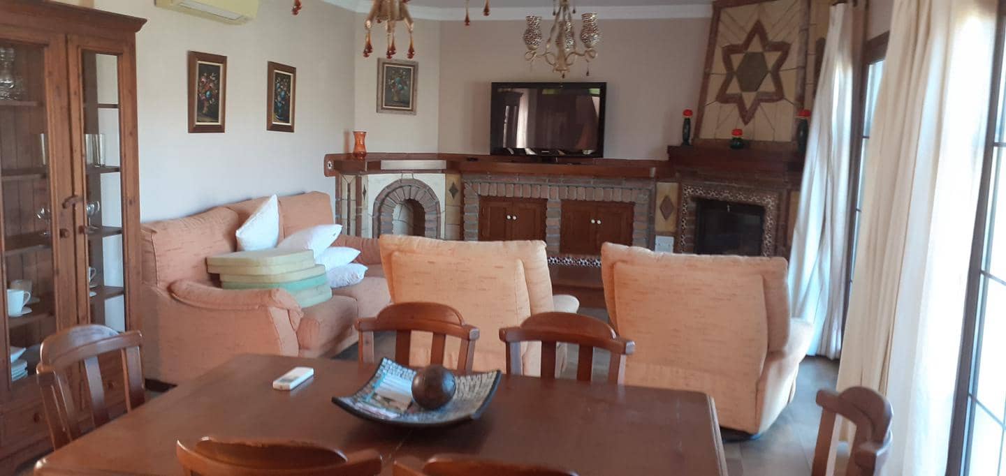 5 bedroom Villa for sale in Frigiliana with pool garage - € 850,000 (Ref: 6389625)