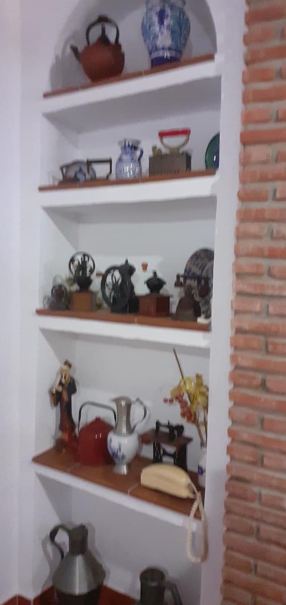 5 bedroom Villa for sale in Frigiliana with pool garage - € 850,000 (Ref: 6389625)