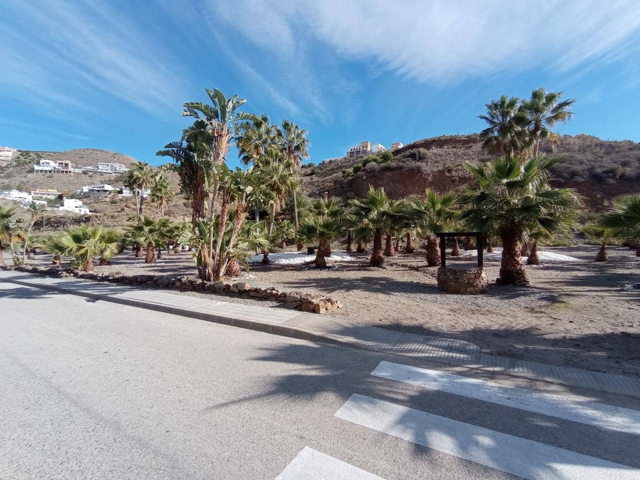 Grunde uden byggetilladelser til salg i Torrox-Costa - € 135.000 (Ref: 7469169)