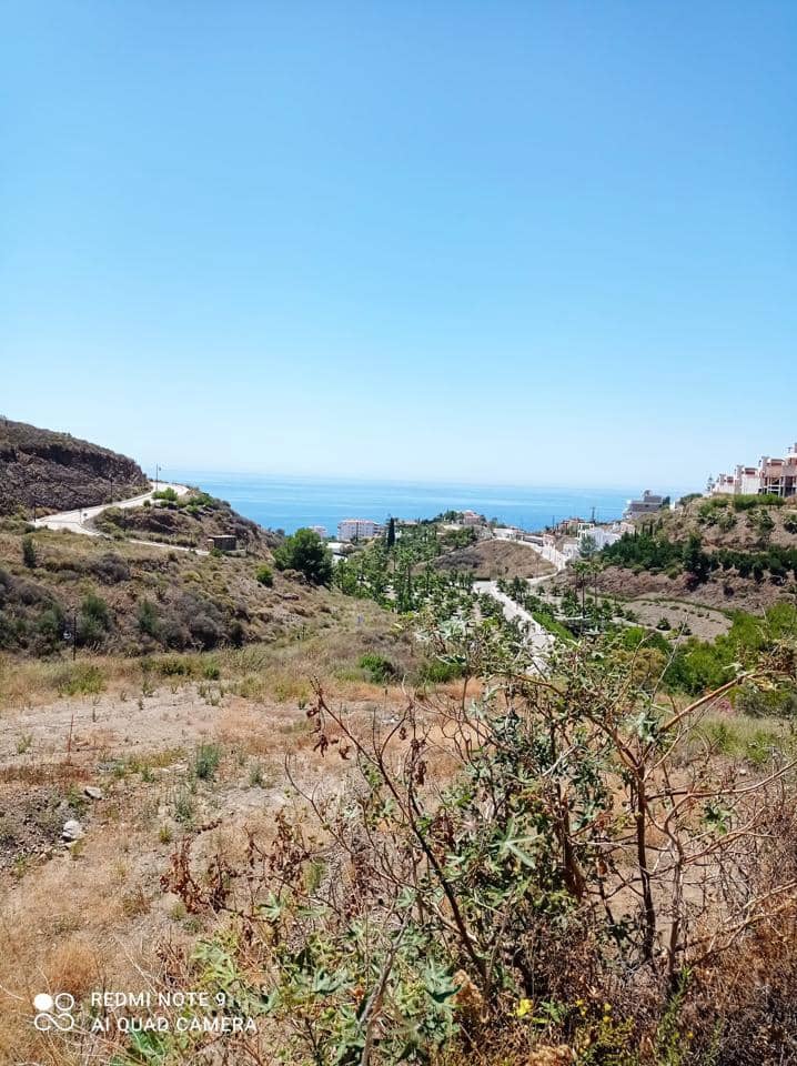 Grunde uden byggetilladelser til salg i Torrox-Costa - € 135.000 (Ref: 7469169)