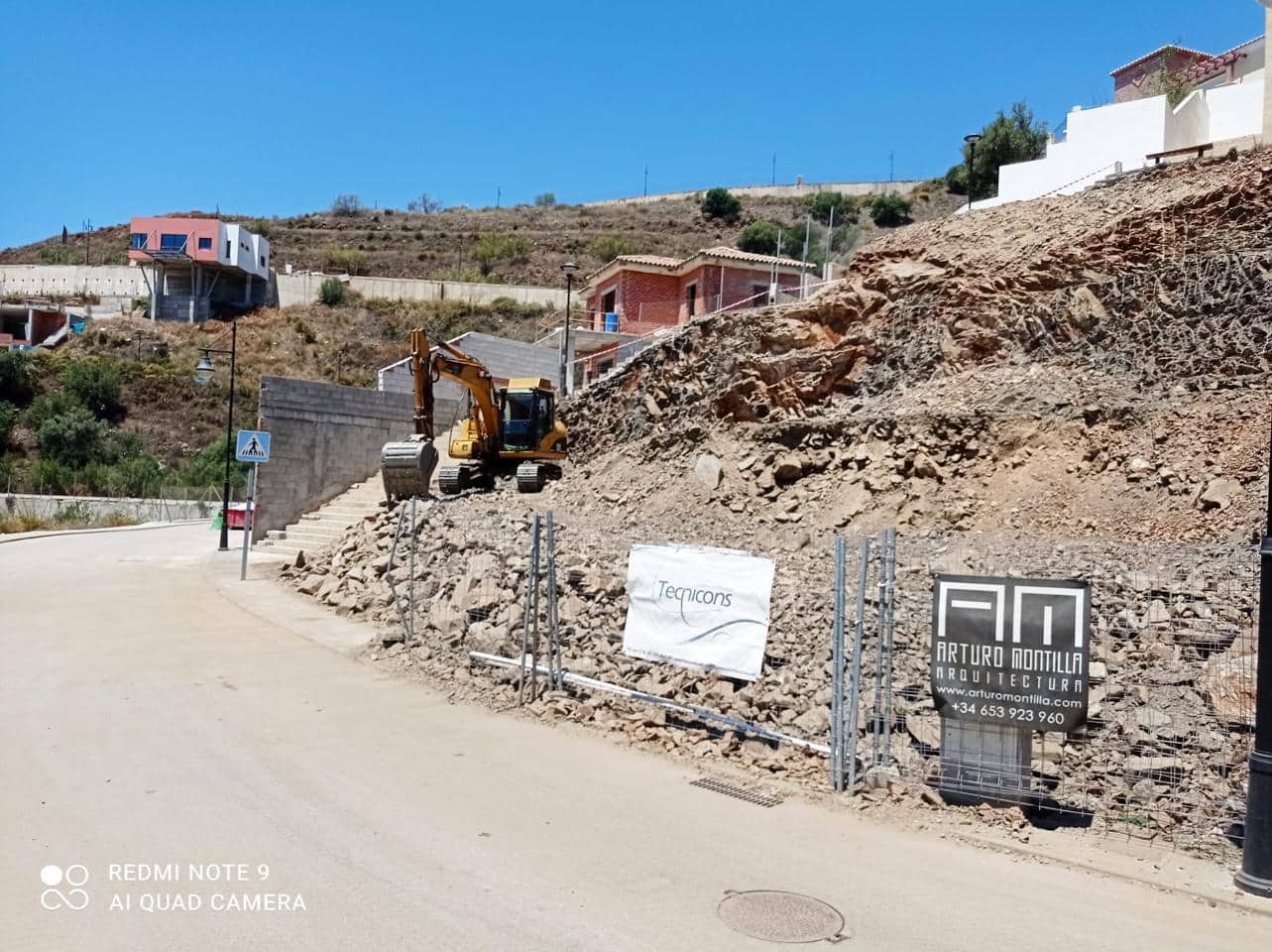 Grunde uden byggetilladelser til salg i Torrox-Costa - € 135.000 (Ref: 7469169)