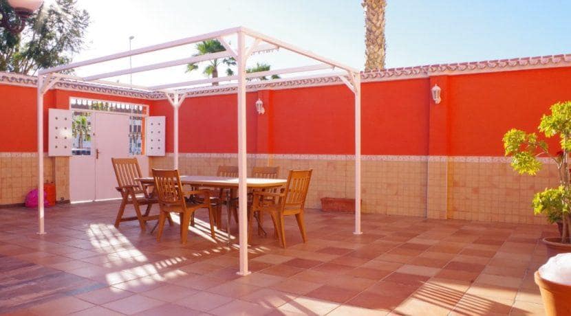 4 chambre Villa/Maison à vendre à Torrox-Costa avec garage - 390 000 € (Ref: 7576551)