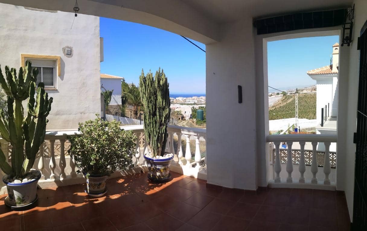 3 chambre Villa/Maison à vendre à Torrox-Costa avec piscine garage - 450 000 € (Ref: 7688972)