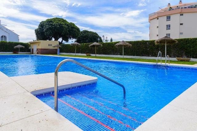 2 soverom Leilighet til leie i Torrox-Costa med garasje - € 800 (Ref: 7778019)