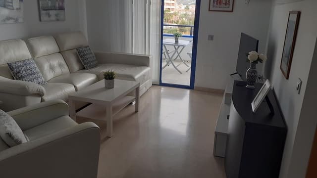 2 soveværelse Lejlighed til leje i El Peñoncillo, Torrox med garage - € 1.200 (Ref: 7778020)