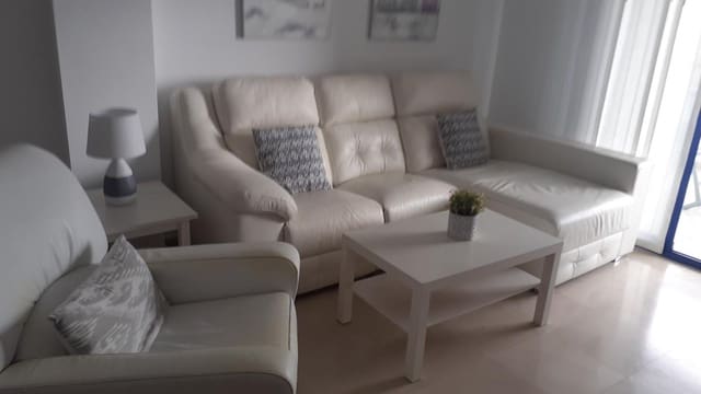 2 soveværelse Lejlighed til leje i El Peñoncillo, Torrox med garage - € 1.200 (Ref: 7778020)