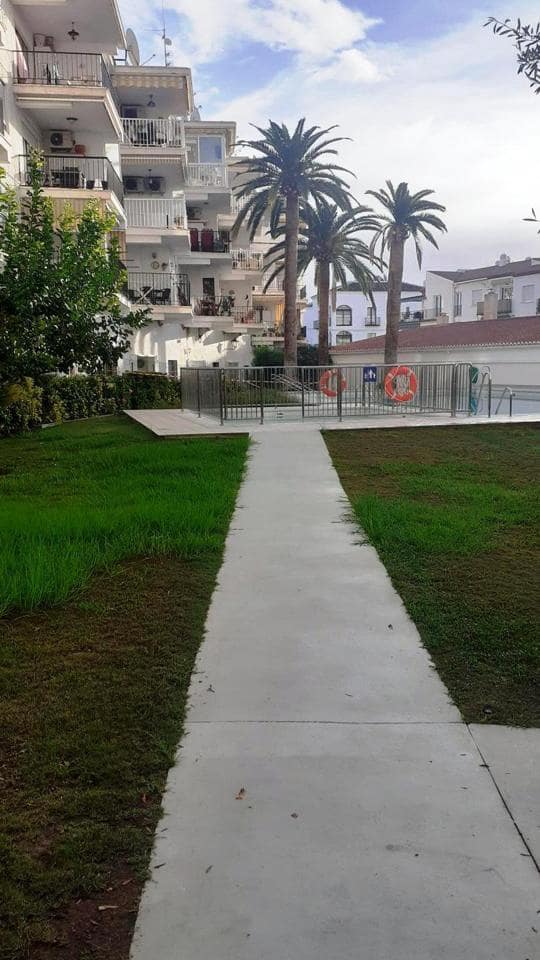 Appartement de 1 chambre à louer à Nerja - 750 € (Ref: 7848654)