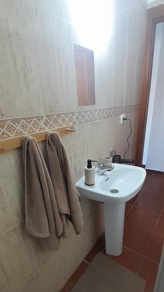 Appartement de 1 chambre à louer à Nerja - 750 € (Ref: 7848654)