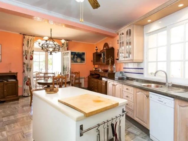 3 sypialnia Willa na sprzedaż w Chaparil - Torrecilla - Punta Lara, Nerja - 749 000 € (Ref: 7863702)