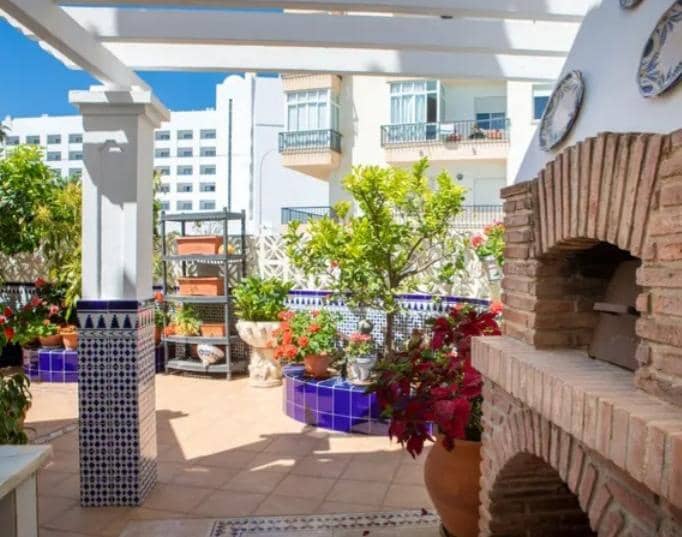 3 soveværelse Villa til salg i Nerja - € 749.000 (Ref: 7863702)