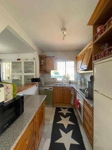 3 quarto Moradia para venda em Capistrano, Nerja com piscina garagem - 450 000 € (Ref: 8028934)