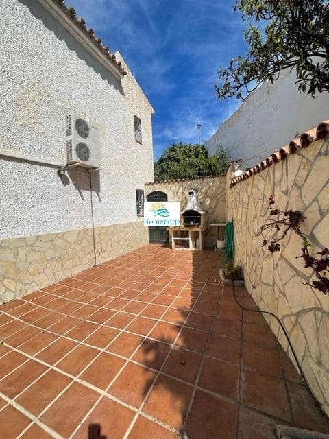 3 camera da letto Villa in vendita in Nerja con piscina garage - 450.000 € (Rif: 8028934)