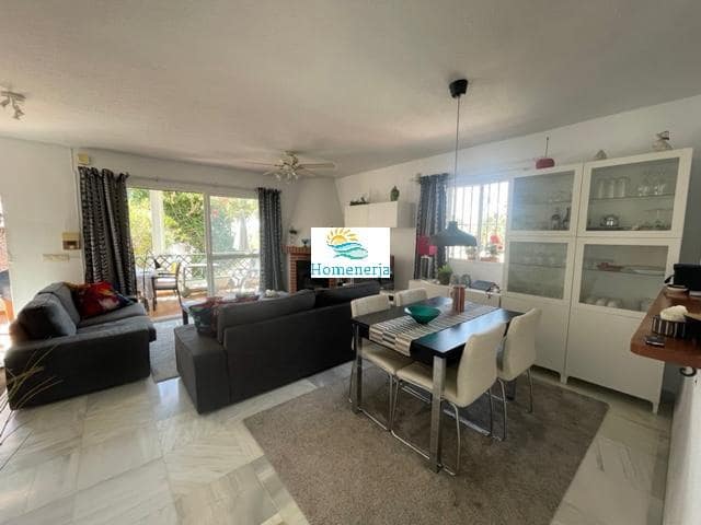 3 quarto Moradia para venda em Capistrano, Nerja com piscina garagem - 450 000 € (Ref: 8028934)