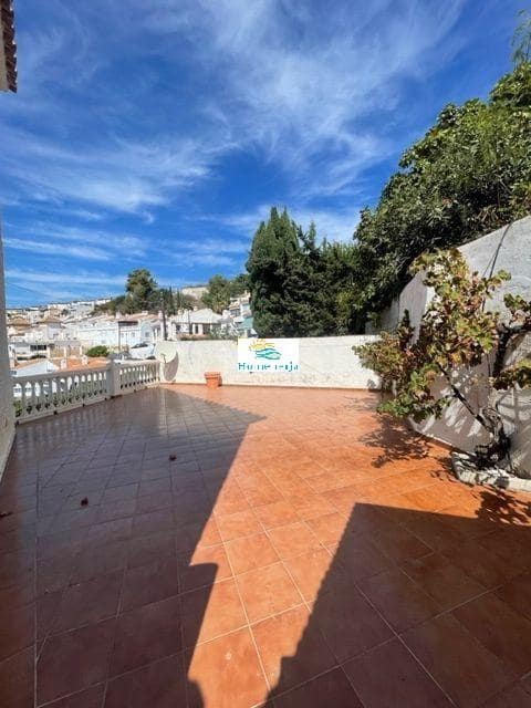 3 camera da letto Villa in vendita in Nerja con piscina garage - 450.000 € (Rif: 8028934)