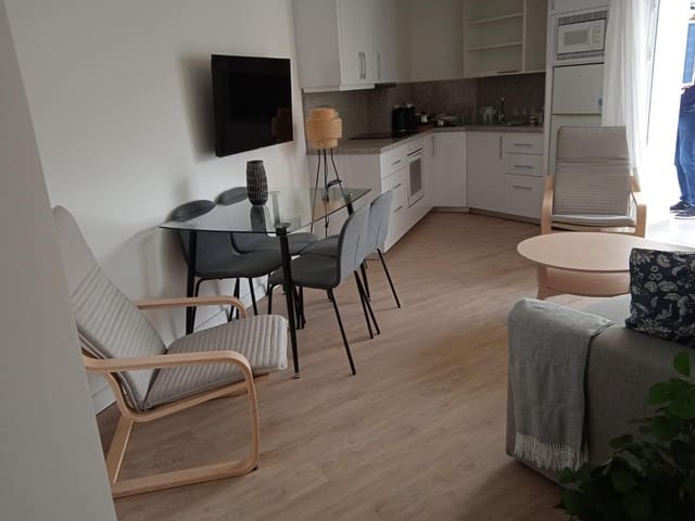 2 Zimmer Wohnung zu verkaufen in Centro, Nerja mit Garage - 290.000 € (Ref: 8176309)