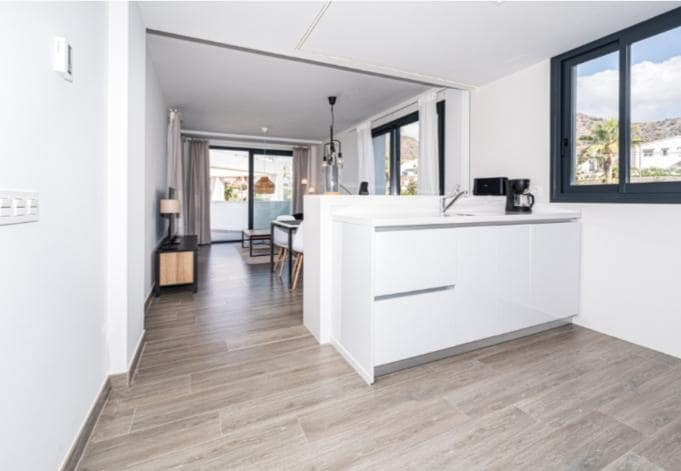 3 soverom Leilighet til salgs i Nerja med garasje - € 496 000 (Ref: 8240562)