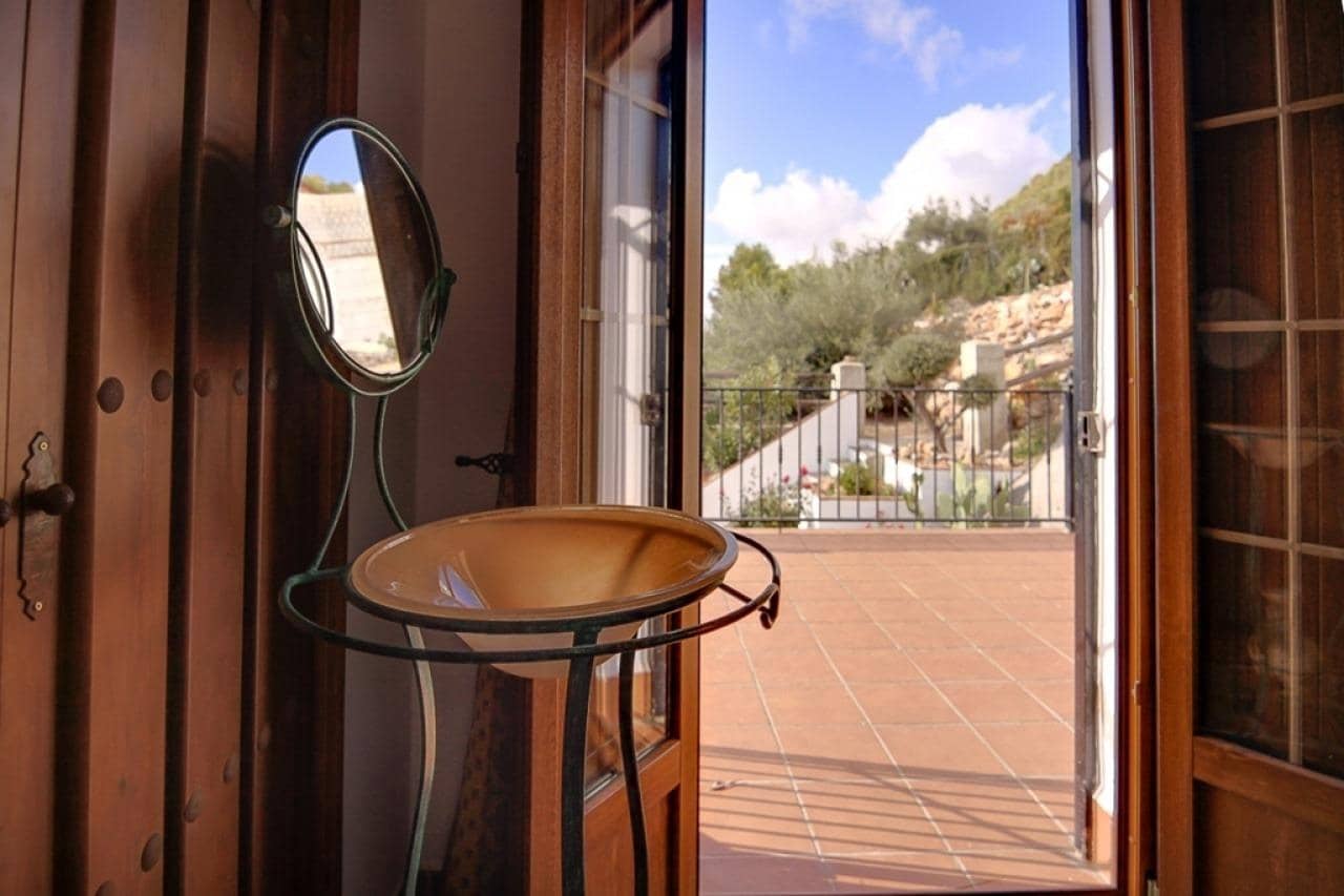 7 chambre Villa/Maison à vendre à Frigiliana avec piscine garage - 1 200 000 € (Ref: 8296397)