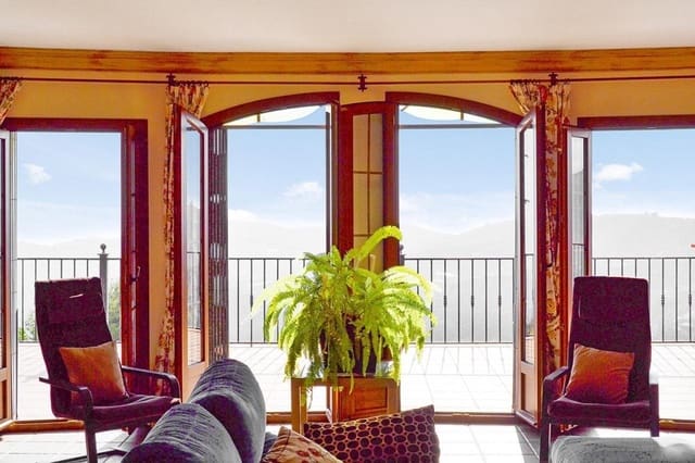 7 chambre Villa/Maison à vendre à Frigiliana avec piscine garage - 1 200 000 € (Ref: 8296397)