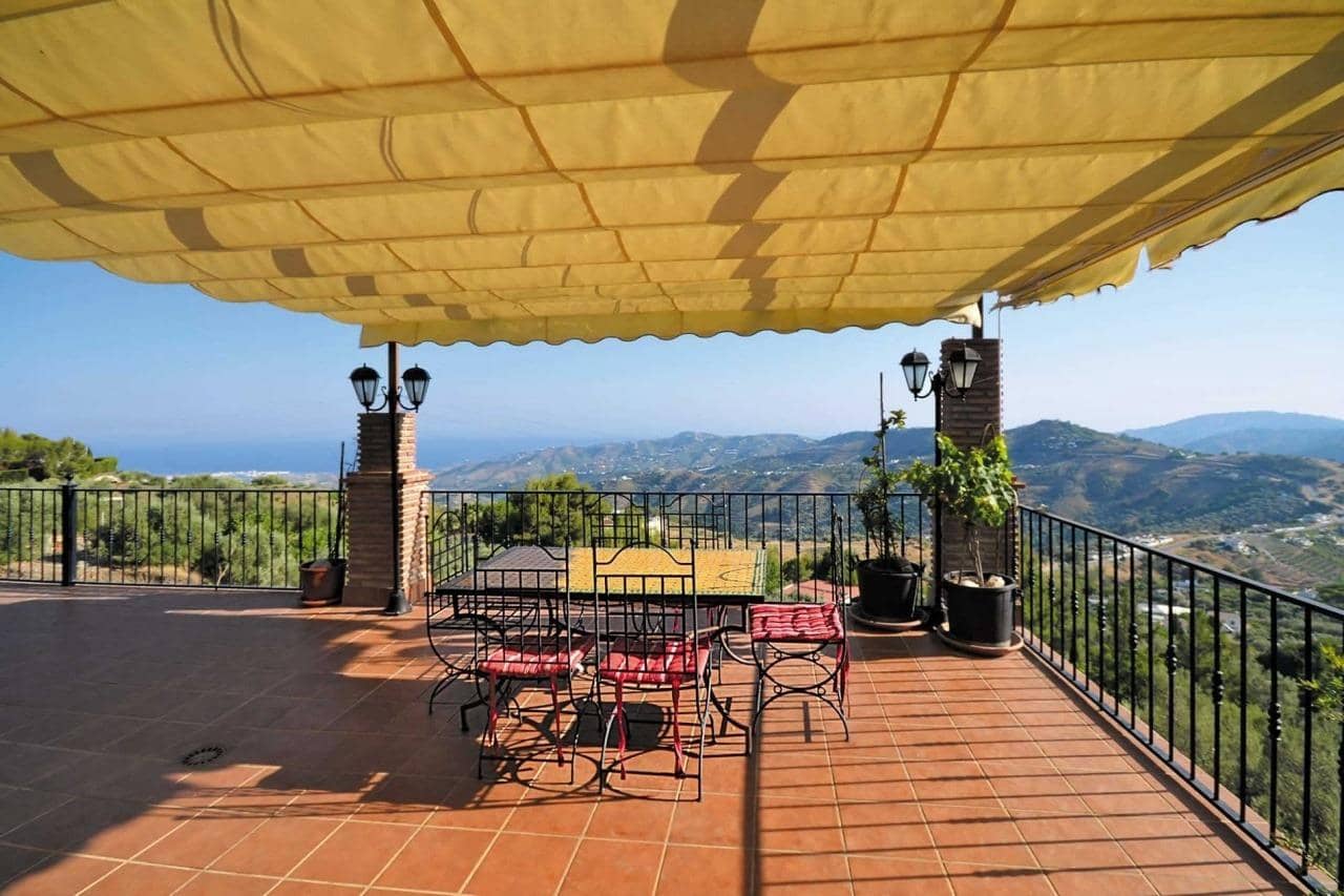 7 chambre Villa/Maison à vendre à Frigiliana avec piscine garage - 1 200 000 € (Ref: 8296397)