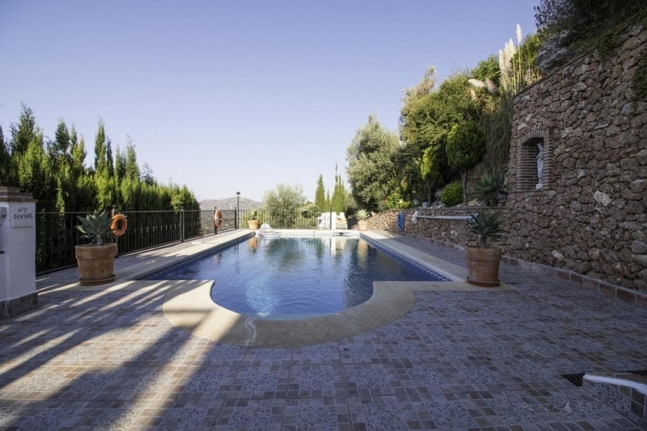 7 chambre Villa/Maison à vendre à Frigiliana avec piscine garage - 1 200 000 € (Ref: 8296397)