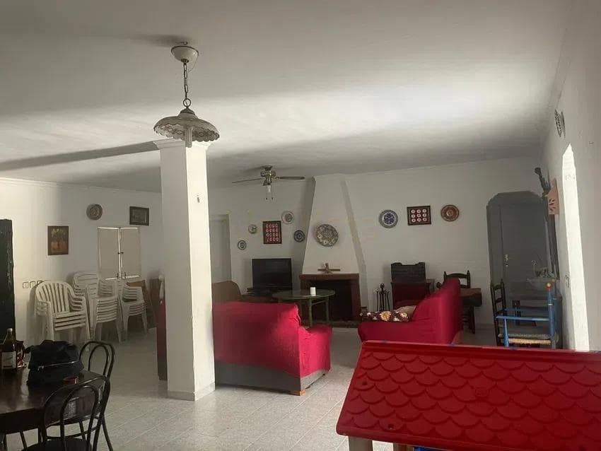 10 sovrum Villa till salu i Velez-Malaga med pool - 425 000 € (Ref: 8451688)