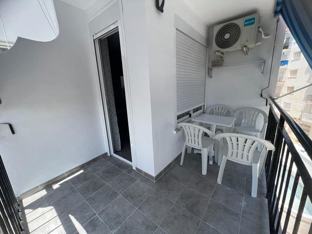 Appartement de 2 chambres à louer à Centro, Nerja - 1 200 € (Ref: 8493110)