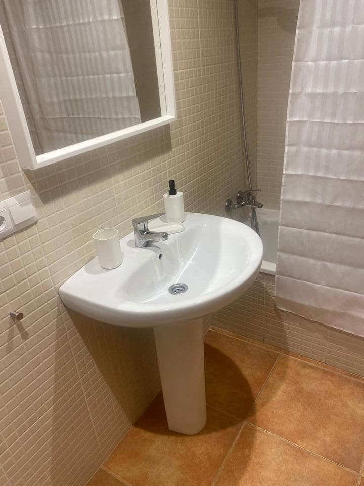 2 sypialnia Mieszkanie do wynajęcia w Nerja - 1 000 € (Ref: 8495715)