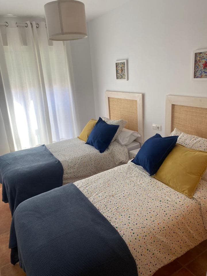 2 sypialnia Mieszkanie do wynajęcia w Nerja - 1 000 € (Ref: 8495715)