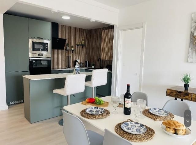 3 sovrum Lägenhet till salu i Torrox-Costa, Torrox med garage - 420 000 € (Ref: 8521101)