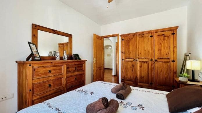 2 slaapkamer Flat te koop in Frigiliana - € 230.000 (Ref: 8521143)