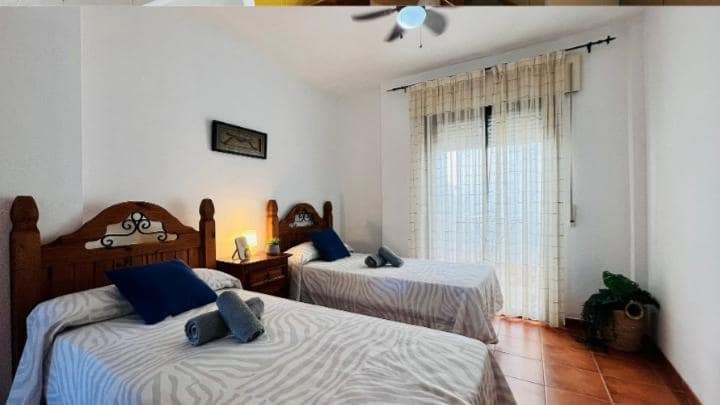 2 slaapkamer Flat te koop in Frigiliana - € 230.000 (Ref: 8521143)