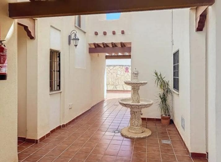 3 chambre Villa/Maison à vendre à Nerja avec piscine - 499 000 € (Ref: 8536151)