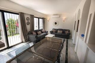 3 quarto Moradia para venda em Capistrano, Nerja com piscina - 390 000 € (Ref: 8681580)