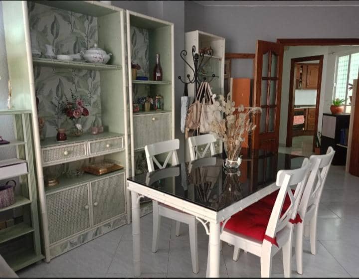 3 soveværelse Lejlighed til salg i Nerja - € 302.000 (Ref: 8804026)