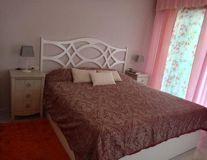 3 soveværelse Lejlighed til salg i Nerja - € 302.000 (Ref: 8804026)