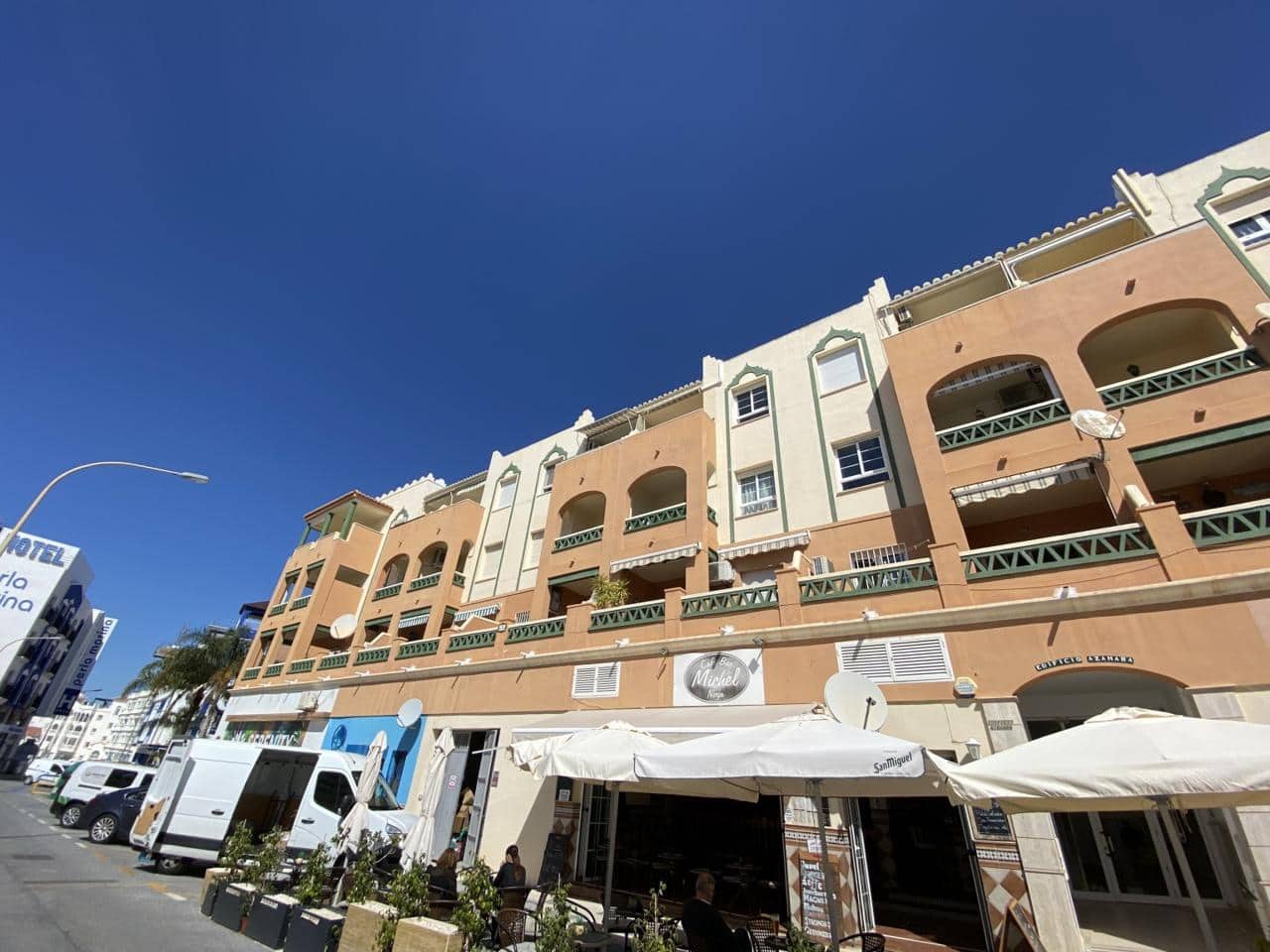 2 sypialnia Mieszkanie na sprzedaż w Nerja z garażem - 304 000 € (Ref: 9002648)