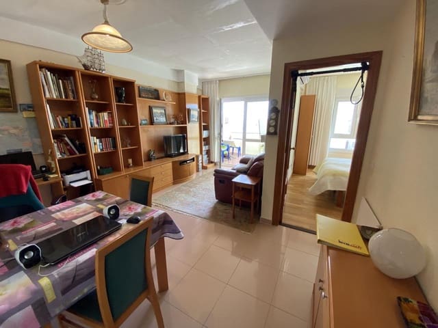 Piso de 2 habitaciones en Chaparil - Torrecilla - Punta Lara, Nerja en venta con garaje - 304.000 € (Ref: 9002648)