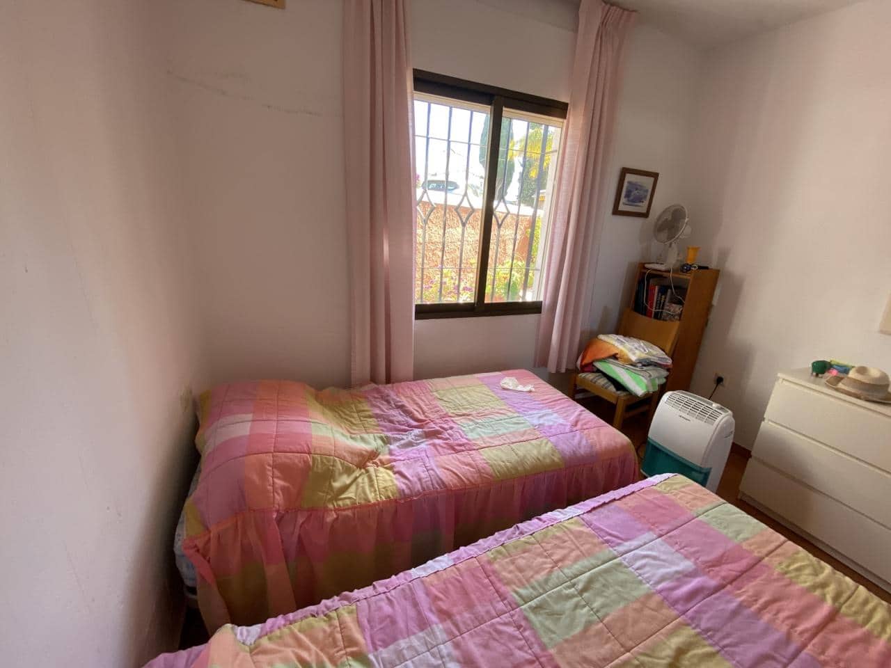 2 makuuhuone Asunto myytävänä paikassa Nerja - 310 000 € (Ref: 9002649)