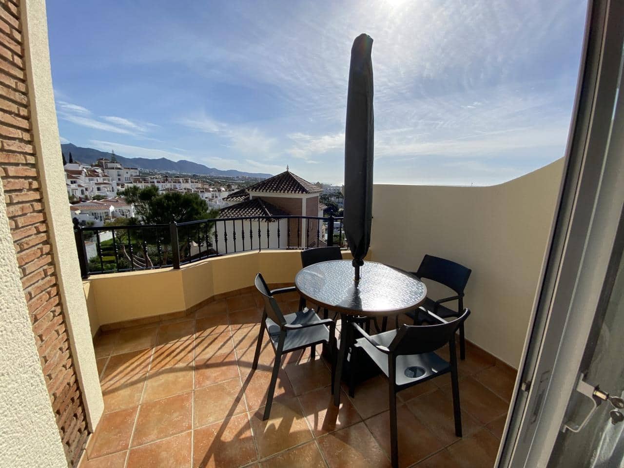 2 quarto Apartamento para venda em Nerja - 339 000 € (Ref: 9004065)