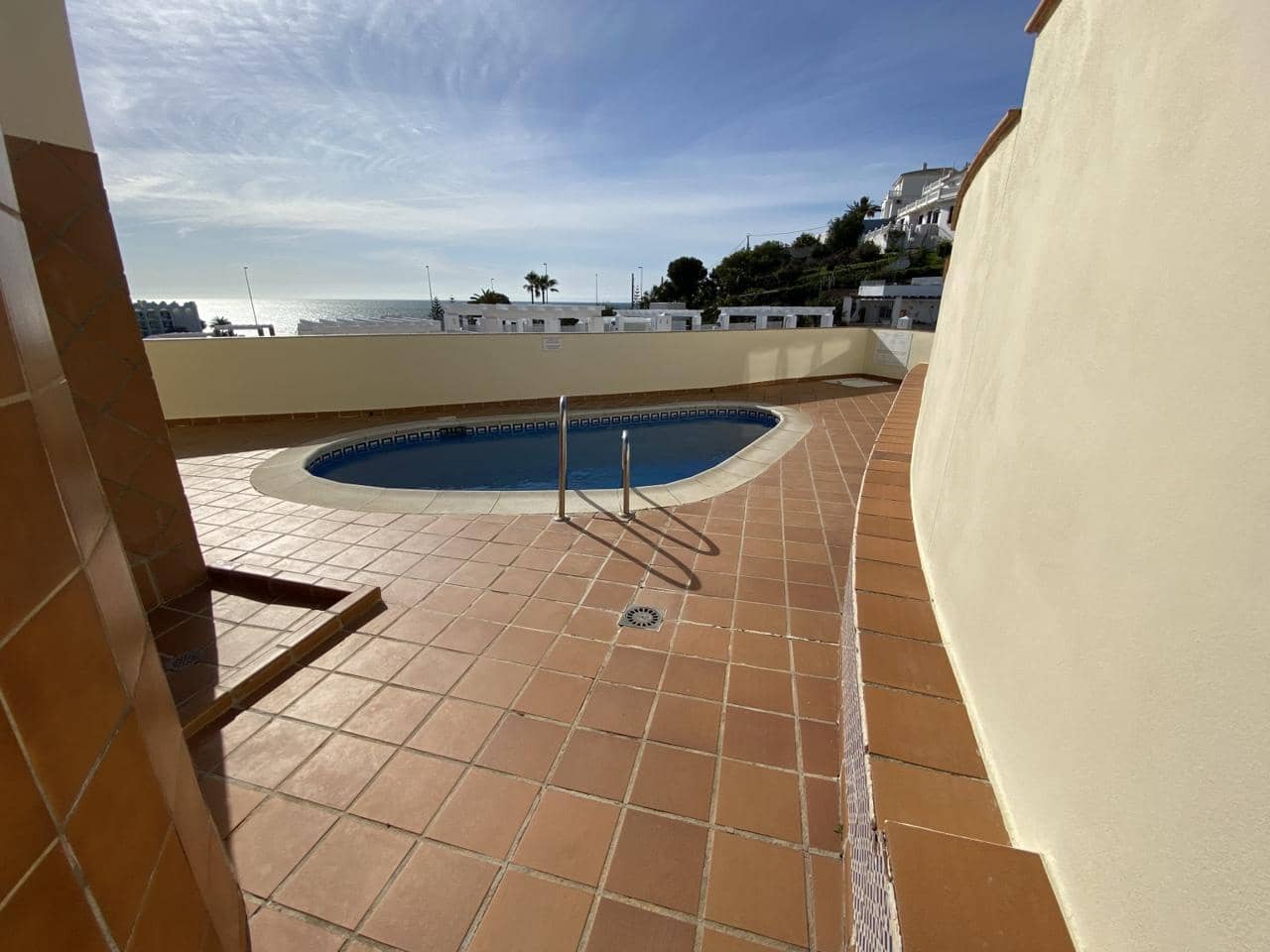 2 quarto Apartamento para venda em Nerja - 339 000 € (Ref: 9004065)