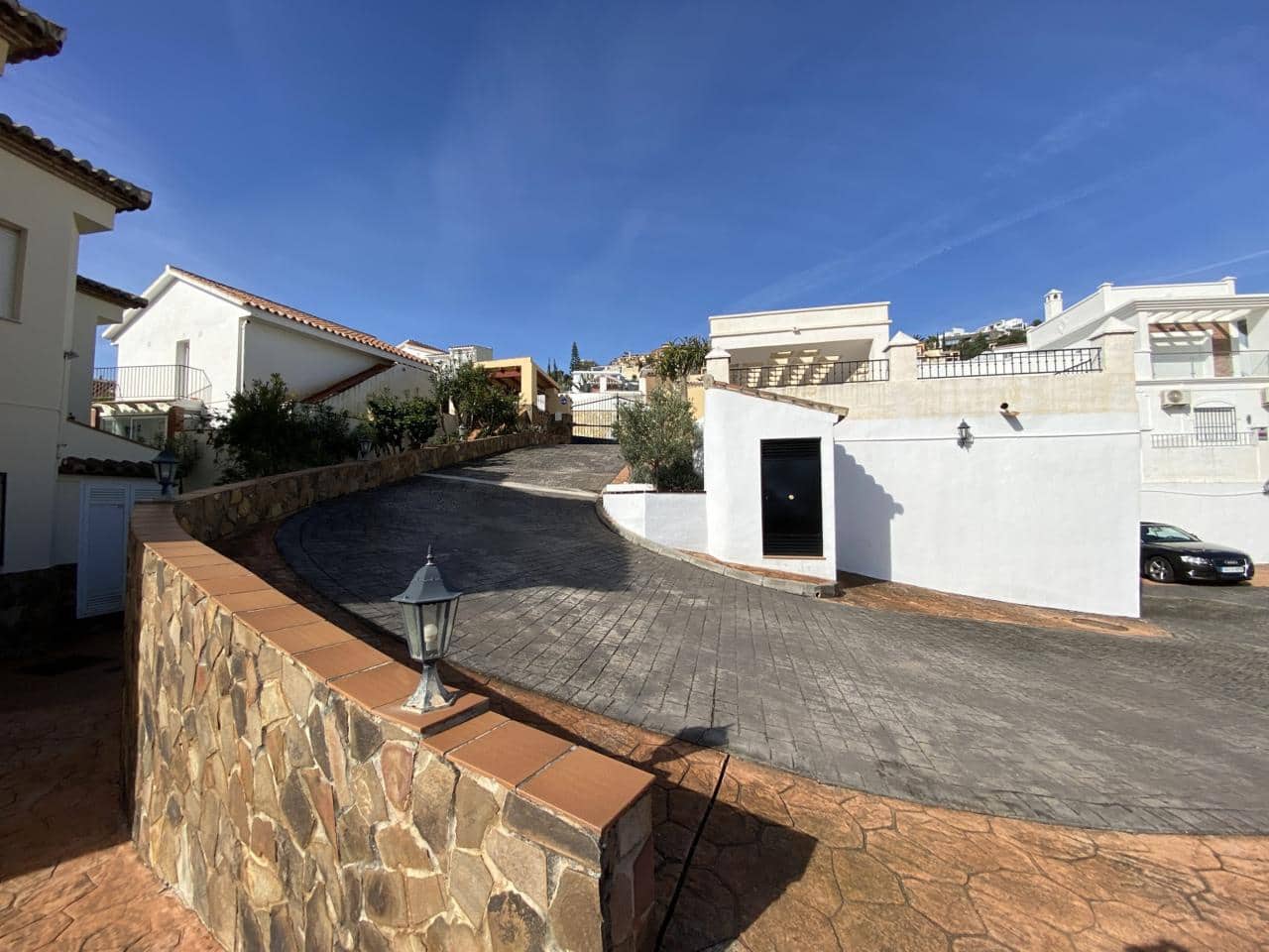 2 quarto Apartamento para venda em Nerja - 339 000 € (Ref: 9004065)