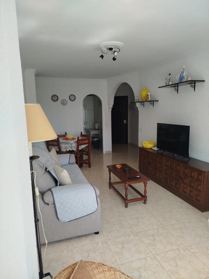 1 makuuhuone Asunto vuokrattavana paikassa Nerja - 840 € (Ref: 9010435)