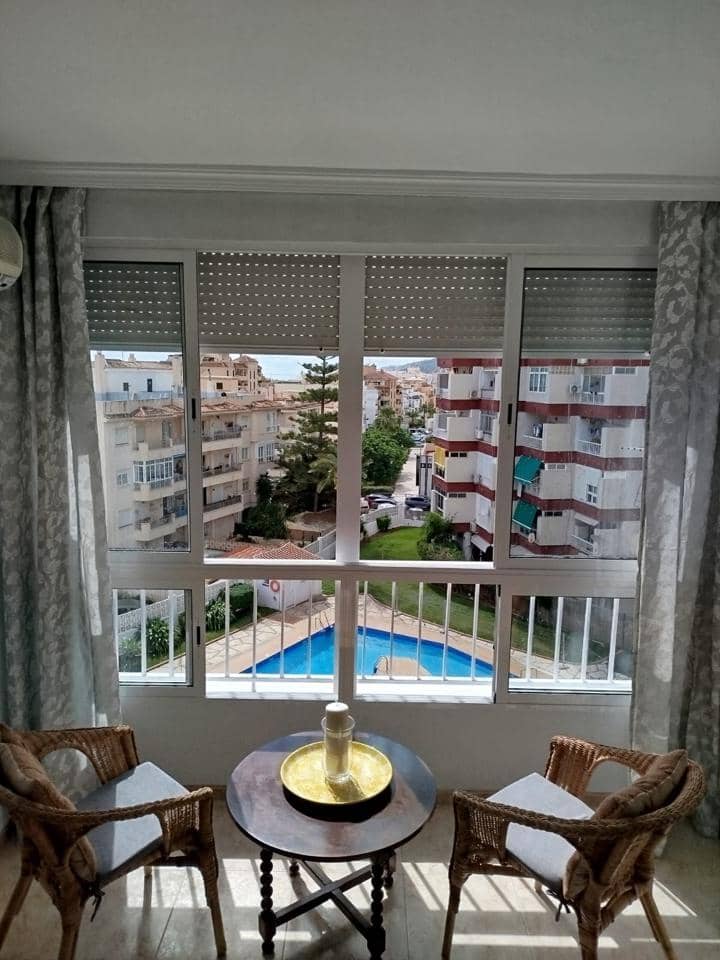 1 makuuhuone Asunto vuokrattavana paikassa Nerja - 840 € (Ref: 9010435)