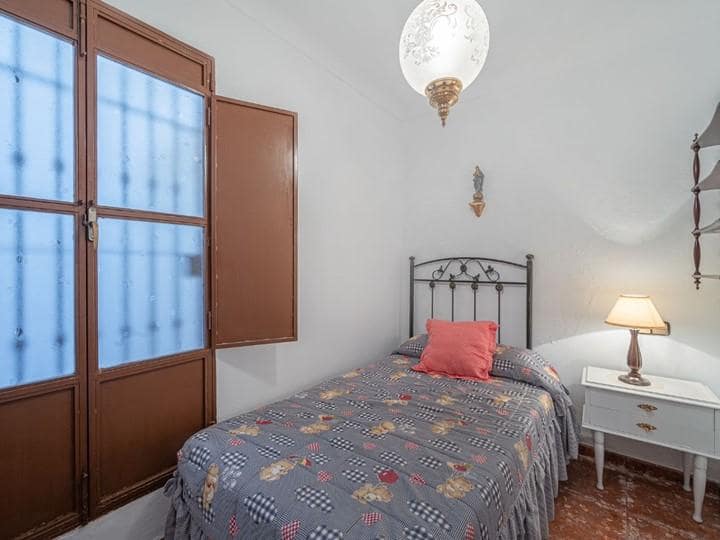 4 sypialnia Mieszkanie na sprzedaż w Torrox - 250 000 € (Ref: 9030848)