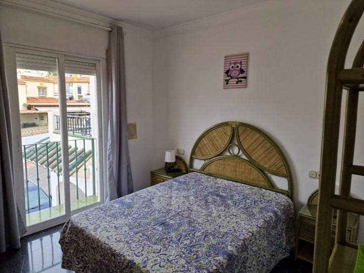 3 soveværelse Villa til salg i Nerja med swimmingpool - € 490.000 (Ref: 9031494)