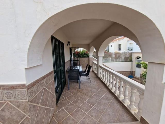 3 soveværelse Villa til salg i Almijara, Nerja med swimmingpool - € 490.000 (Ref: 9031494)