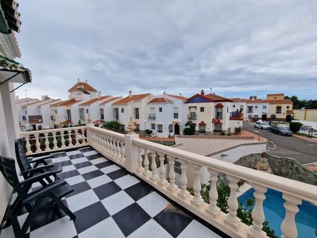 3 soveværelse Villa til salg i Almijara, Nerja med swimmingpool - € 490.000 (Ref: 9031494)