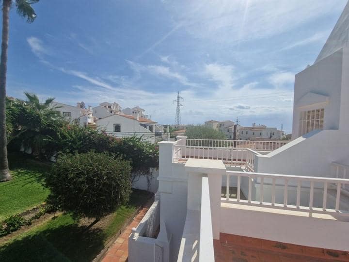 4 quarto Moradia para venda em Nerja - 839 000 € (Ref: 9033566)