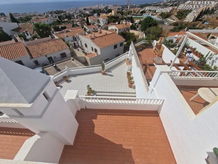 4 quarto Moradia para venda em Nerja - 839 000 € (Ref: 9033566)