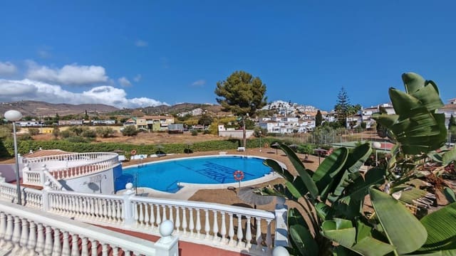 3 soveværelse Villa til salg i Torrox Park, Torrox - € 360.000 (Ref: 9100190)